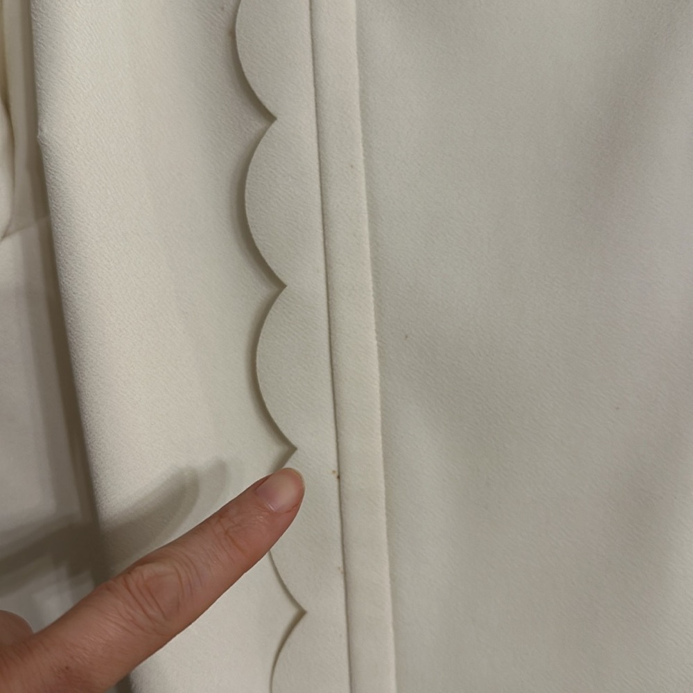 Structured ivory work blouse - Picture 3 of 4